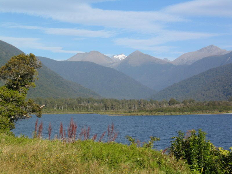 Lake Moeraki
