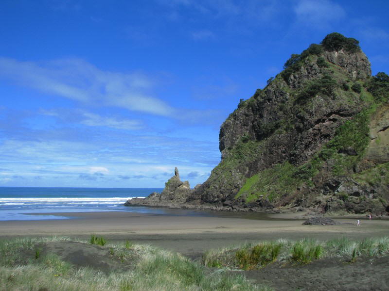 Piha Beach